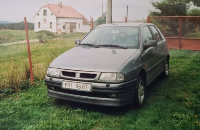 Rodinný hatchback z Jarova (1995)